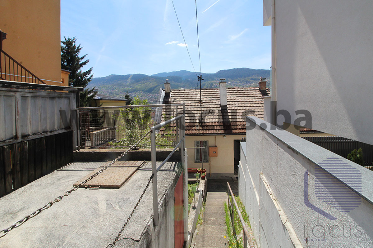 4 Vanjska slika.jpg